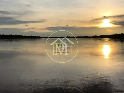 Lote/Terreno à venda, 500000000m² no Centro, Araguaiana