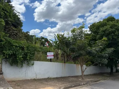 Lote/Terreno à venda, 704m² no Jardim Quintas das Videiras, Jundiaí