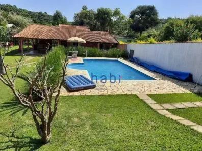 Fazenda/Sítio com 5 Quartos à venda, 200m² no Faz Oeste III, Araçoiaba da Serra