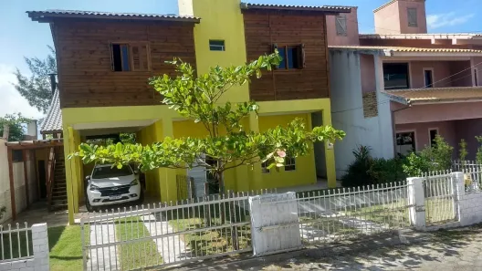 Sobrado com 5 Quartos para alugar, 180m² no Ferraz, Garopaba