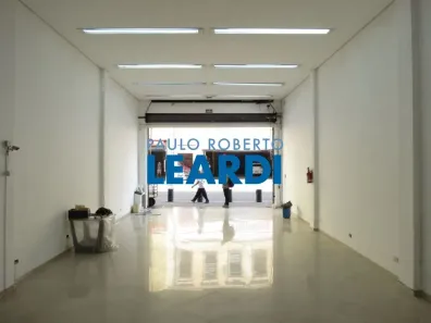 Ponto Comercial para alugar, 220m² no Santa Efigênia, São Paulo