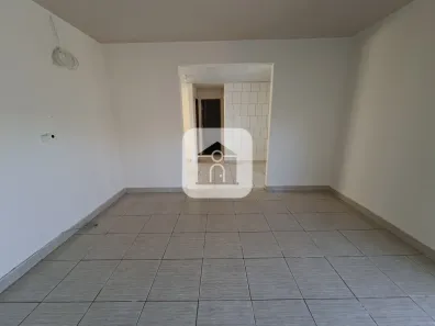 Casa com 2 Quartos para alugar, 60m² no Mansour, Uberlândia