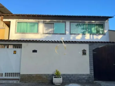 Casa com 6 Quartos à venda, 190m² no Moquetá, Nova Iguaçu