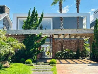Sobrado com 5 Quartos à venda, 325m² no , Xangri-Lá