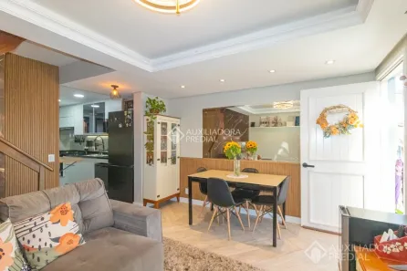 Casa de Condomínio com 3 Quartos à venda, 89m² no Rio Branco, Canoas