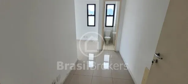 Sala Comercial com 1 Quarto à venda, 25m² no Taquara, Rio de Janeiro