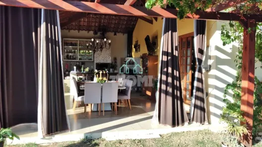 Casa com 3 Quartos à venda, 300m² no Chácara São Félix, Taubaté