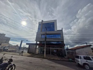 Sala Comercial para alugar, 138m² no Itatiaiuçu, Igarapé