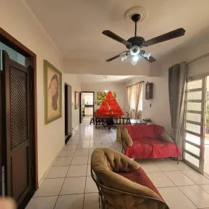 Casa com 4 Quartos à venda, 232m² no Vila Frezzarim, Americana