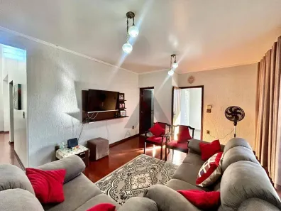 Casa com 3 Quartos à venda, 276m² no Centro, Itapetininga