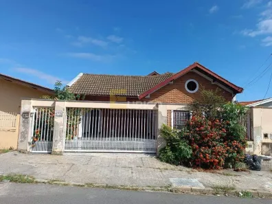 Casa com 3 Quartos à venda, 252m² no Vila Georgina, Campinas