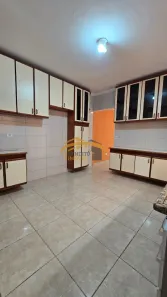 Casa com 3 Quartos à venda, 140m² no Santo Antônio, Osasco