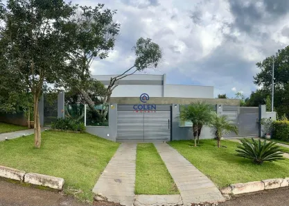 Casa de Condomínio com 4 Quartos à venda, 390m² no Balneário Água Limpa, Nova Lima