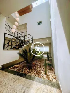 Sobrado com 3 Quartos à venda, 244m² no Vila Scarpelli, Santo André
