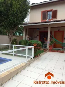 Sobrado com 5 Quartos à venda, 190m² no Vila Diva, Carapicuíba