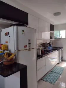 Casa com 2 Quartos à venda, 75m² no Jardim Vitória, Macaé