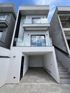 Casa de Condomínio com 3 Quartos à venda, 153m² no Villas do Jaguari, Santana de Parnaíba