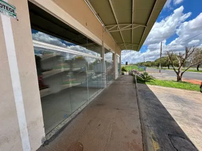Ponto Comercial para alugar, 55m² no Granada, Uberlândia