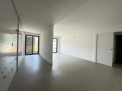 Apartamento com 2 Quartos à venda, 66m² no Saco Grande, Florianópolis