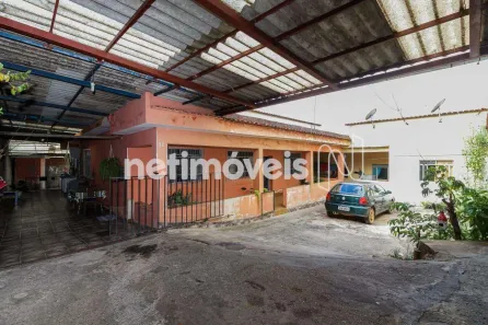 Casa com 3 Quartos à venda, 400m² no Monte Castelo, Contagem