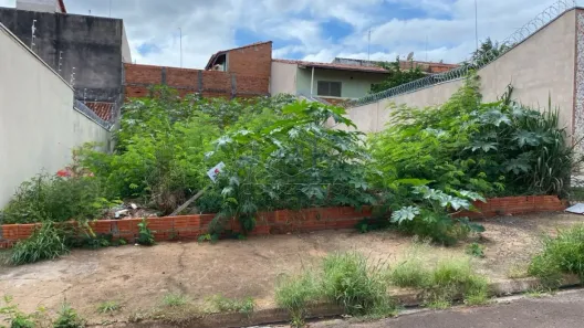 Imóvel Comercial à venda, 250m² no Jardim Parati, Jaú