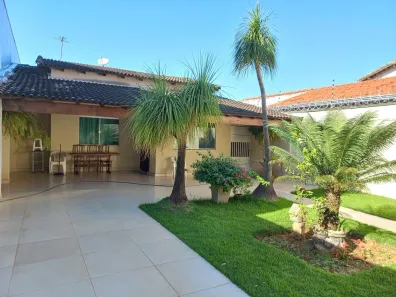 Casa com 3 Quartos à venda, 196m² no Vigilato Pereira, Uberlândia