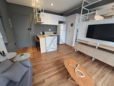 Apartamento com 1 Quarto para alugar, 48m² no Cambuí, Campinas