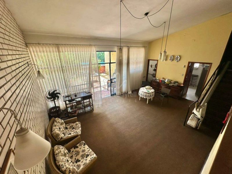 Casa com 4 quartos — Sion, Belo Horizonte