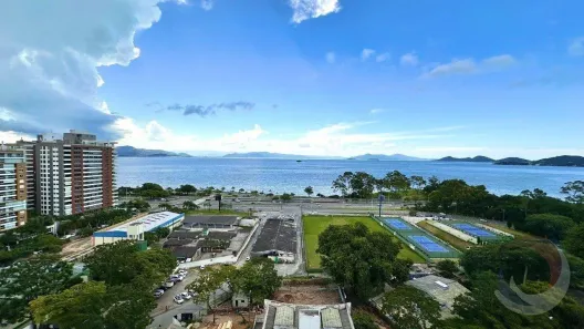 Apartamento com 3 Quartos à venda, 110m² no Agronômica, Florianópolis