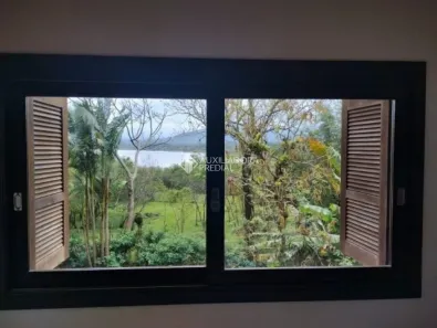 Casa com 3 Quartos à venda, 174m² no Loteamento Praia de Ibiraquera, Imbituba
