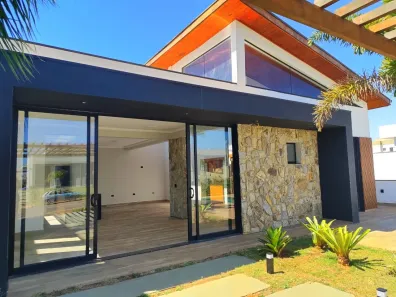 Casa de Condomínio com 4 Quartos à venda, 230m² no , Paranapanema