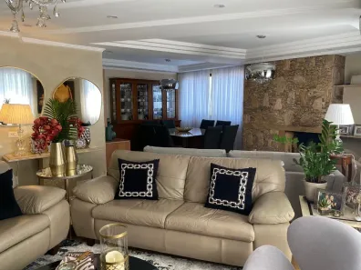 Apartamento com 3 Quartos à venda, 190m² no Jardim Avelino, São Paulo