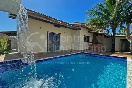 Casa com 3 Quartos à venda, 152m² no Jardim Mar-e-Sol, Peruíbe