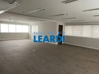 Sala Comercial para alugar, 45m² no Centro, Santo André