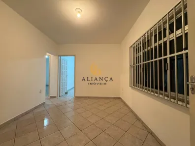 Apartamento com 2 Quartos para alugar, 75m² no Serraria, São José