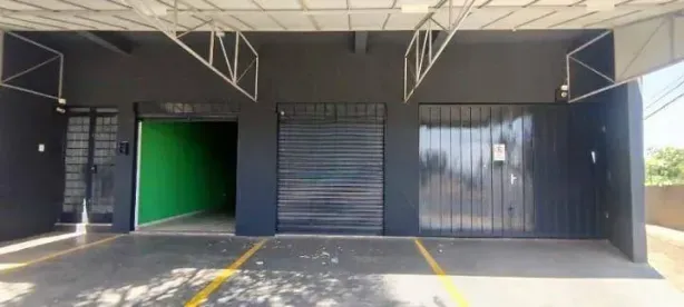 Galpão/Depósito/Armazém para alugar, 358m² no Vitória, Londrina