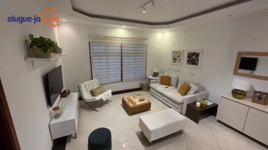 Sobrado com 5 Quartos à venda, 233m² no Parque Residencial Flamboyant, São José dos Campos