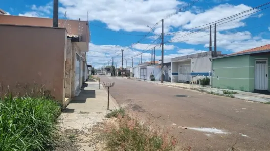 Lote/Terreno à venda, 250m² no Jardim Embaré, São Carlos