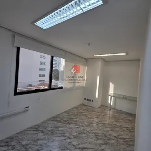 Sala Comercial à venda, 35m² no Vila Mariana, São Paulo