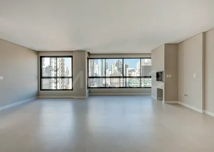 Apartamento com 4 Quartos à venda, 145m² no Centro, Balneário Camboriú