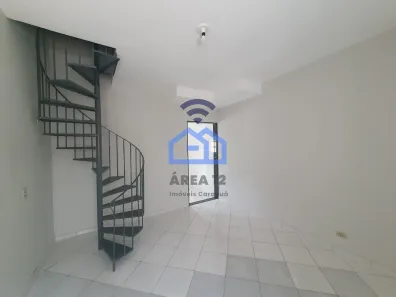 Sobrado com 2 Quartos para alugar, 70m² no Sumaré, Caraguatatuba