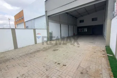 Galpão/Depósito/Armazém para alugar, 224m² no Residencial Parque dos Sinos, Jacareí