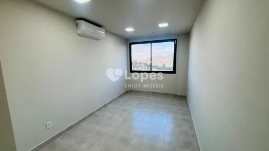 Sala Comercial à venda, 18m² no Taquara, Rio de Janeiro
