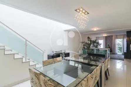 Sobrado com 3 Quartos à venda, 198m² no Vila Alice, Santo André