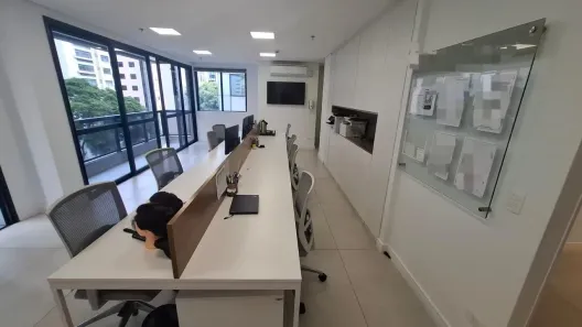 Sala Comercial para venda ou aluguel, 150m² no Cerqueira César, São Paulo