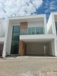 Casa de Condomínio com 3 Quartos à venda, 154m² no Jardim Vitória, Goiânia