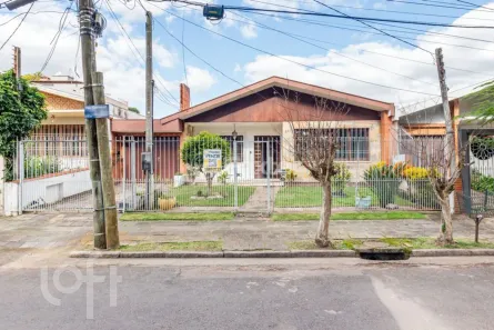 Casa com 3 Quartos à venda, 290m² no Vila Ipiranga, Porto Alegre