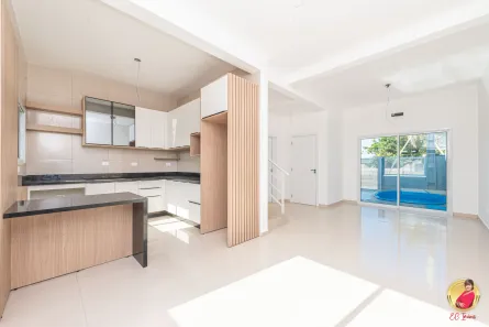 Sobrado com 3 Quartos à venda, 96m² no Balneário Coroados, Guaratuba