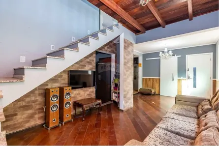 Casa de Condomínio com 3 Quartos à venda, 151m² no Santa Cândida, Curitiba