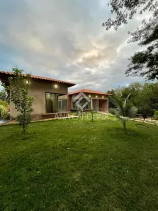 Fazenda/Sítio com 3 Quartos à venda, 220m² no Augusta Mota, Montes Claros